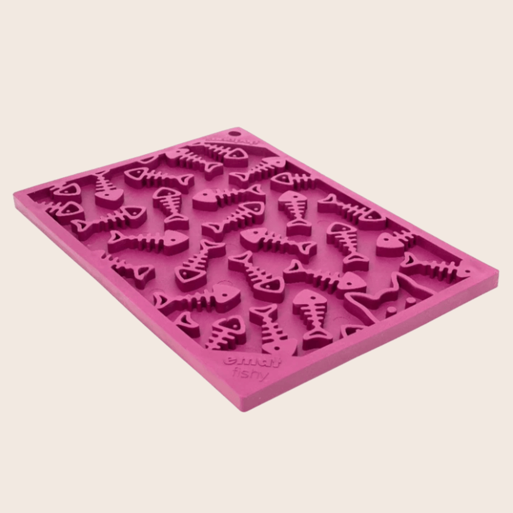 Farm To Pet Small Lick Mat for Cats & Small Dogs