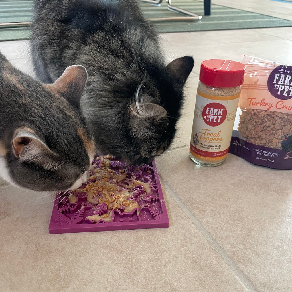 Farm To Pet Small Lick Mat for Cats & Small Dogs