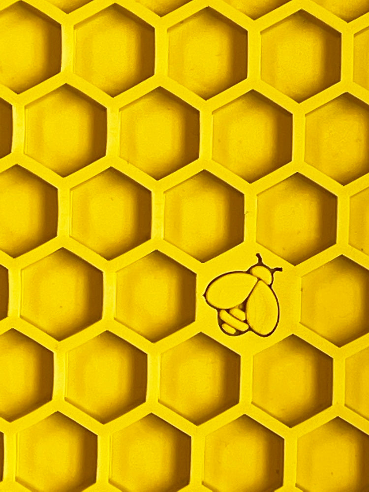 SodaPup Honeycomb eMat for Dogs & Cats